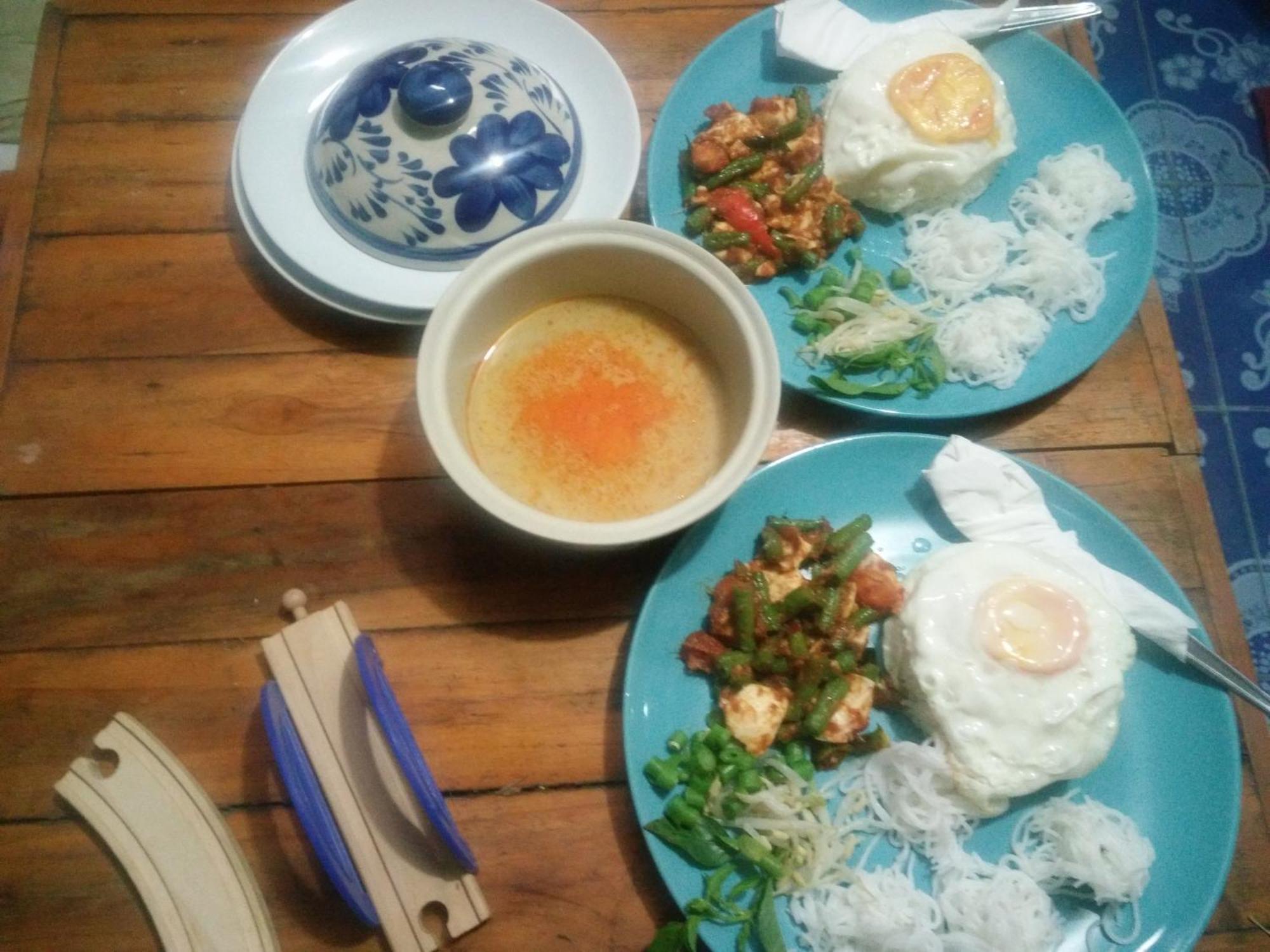 Gasthaus ต้งโฮมหละปูน ณ ตูบแก้ว Lamphun Zimmer foto