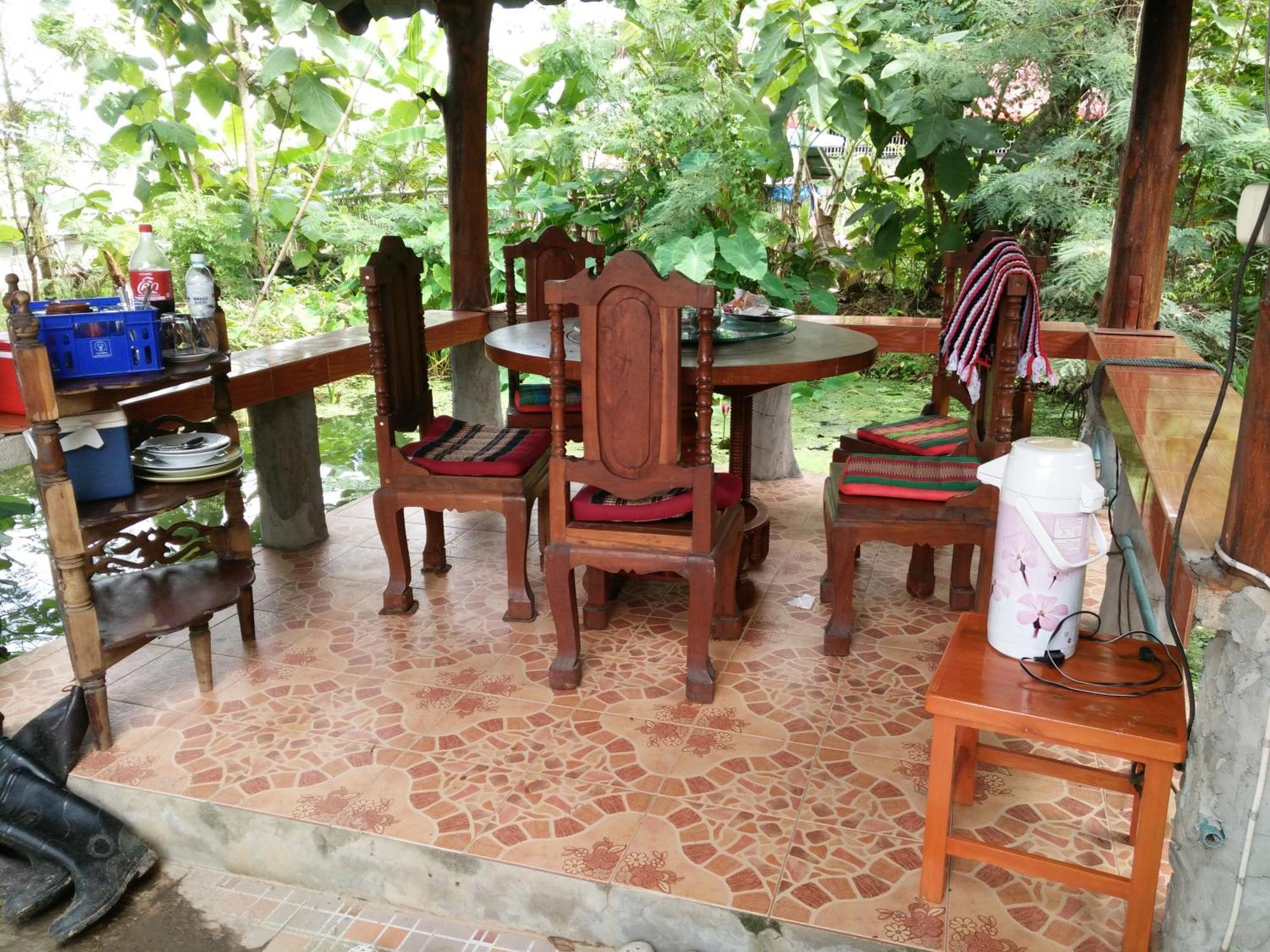 Gasthaus ต้งโฮมหละปูน ณ ตูบแก้ว Lamphun Zimmer foto